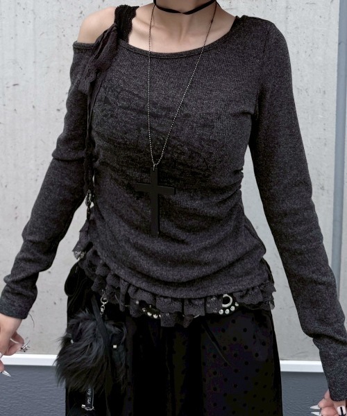 Never mind the XU / Chikashitsu+(ネバーマインド ザ エックスユー / チカシツプラス)の「【nmtc+】ribbon shoulder long sleeve / 【エヌエムティーシープラス】リボンショルダー長袖トップス(その他トップス・レディース・グレー/ホワイト/チャコール・ONE SIZE)」の22枚目の写真