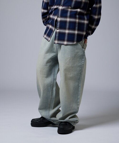 WHO'S WHO gallery(フーズフーギャラリー)の「【KOOKY’N】ヴィンテージライクブラストバギーデニム(デニムパンツ・メンズ・ブラウン/ネイビー/ブラック/サックスブルー・MEDIUM/LARGE/SMALL)」の4枚目の写真