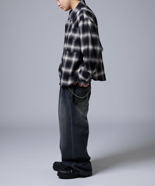 WHO'S WHO gallery(フーズフーギャラリー)の「【KOOKY’N】ヴィンテージライクブラストバギーデニム(デニムパンツ・メンズ・ブラウン/ネイビー/ブラック・MEDIUM/LARGE)」の14枚目の写真