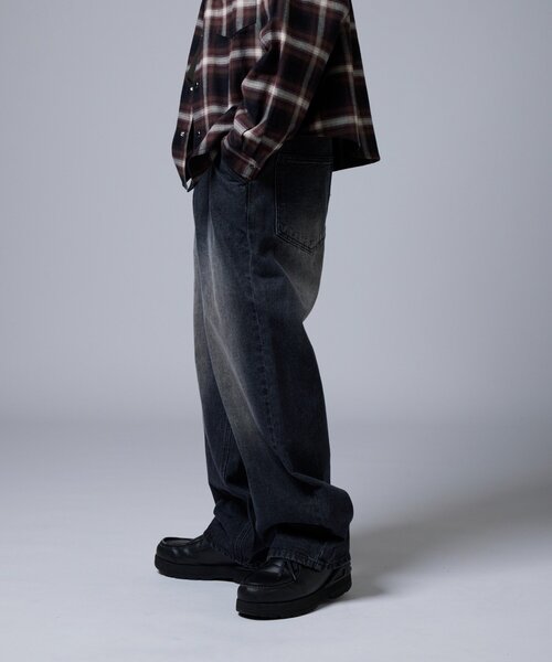WHO'S WHO gallery(フーズフーギャラリー)の「【KOOKY’N】ヴィンテージライクブラストバギーデニム(デニムパンツ・メンズ・ブラウン/ネイビー/ブラック・MEDIUM/LARGE)」の11枚目の写真