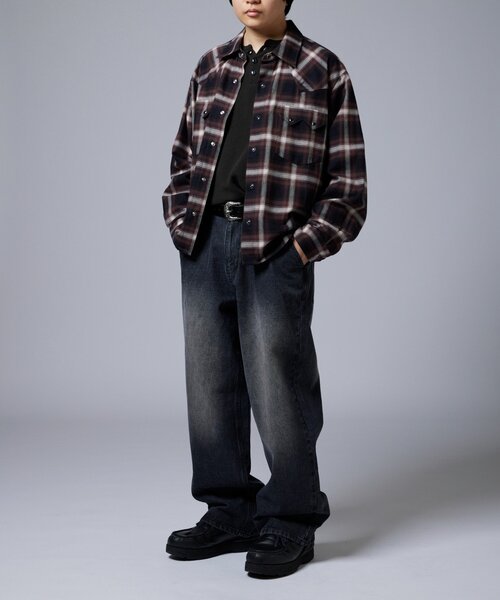 WHO'S WHO gallery(フーズフーギャラリー)の「【KOOKY’N】ヴィンテージライクブラストバギーデニム(デニムパンツ・メンズ・ブラウン/ネイビー/ブラック・MEDIUM/LARGE)」の6枚目の写真