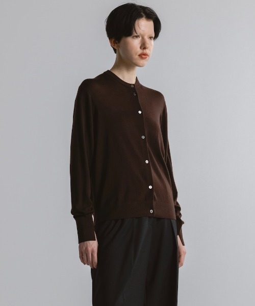 CINOH（チノ）の「KNIT CARDIGAN（カーディガン/ボレロ・レディース・チャコールグレー/ブラウン・38）」の10枚目の写真