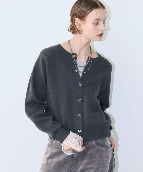 ELLEgirl(エルガール)の「トグル釦デザインカーディガン【ELLEgirl/エルガール】(カーディガン/ボレロ・レディース・レッド/杢グレー/ブラック/サックスブルー/アイボリー/チャコールグレー/ブラウン・FREE)」の22枚目の写真