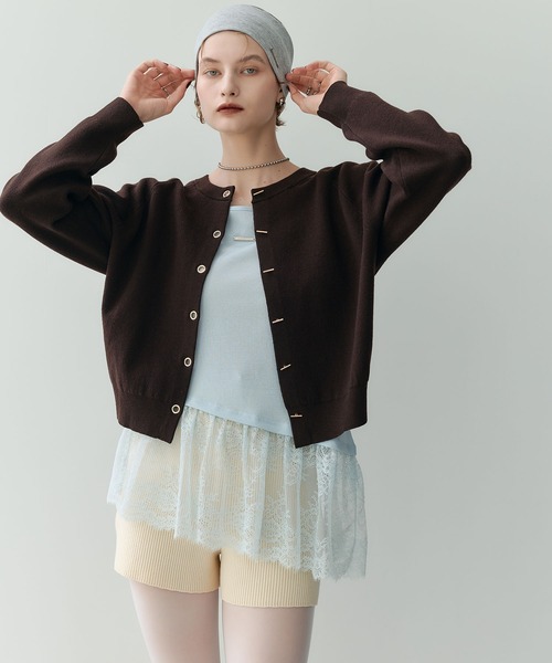 ELLEgirl(エルガール)の「トグル釦デザインカーディガン【ELLEgirl/エルガール】(カーディガン/ボレロ・レディース・レッド/杢グレー/ブラック/サックスブルー/アイボリー/チャコールグレー/ブラウン・FREE)」の12枚目の写真