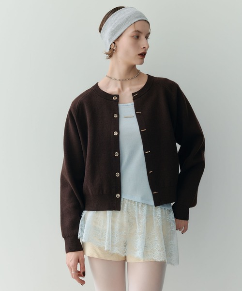 ELLEgirl(エルガール)の「トグル釦デザインカーディガン【ELLEgirl/エルガール】(カーディガン/ボレロ・レディース・レッド/杢グレー/ブラック/サックスブルー/アイボリー/チャコールグレー/ブラウン・FREE)」の14枚目の写真