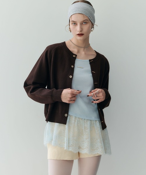 ELLEgirl(エルガール)の「トグル釦デザインカーディガン【ELLEgirl/エルガール】(カーディガン/ボレロ・レディース・レッド/杢グレー/ブラック/サックスブルー/アイボリー/チャコールグレー/ブラウン・FREE)」の11枚目の写真