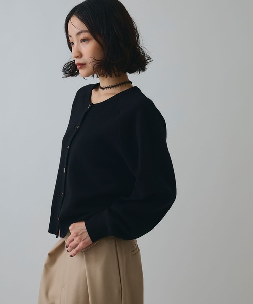 ELLEgirl（エルガール）の「トグル釦デザインカーディガン【ELLEgirl/エルガール】（カーディガン/ボレロ・レディース・レッド/杢グレー/ブラック/サックスブルー/アイボリー・FREE）」の11枚目の写真