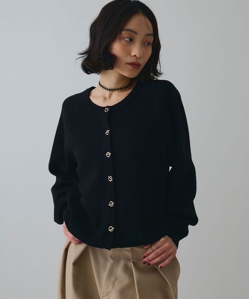 ELLEgirl（エルガール）の「トグル釦デザインカーディガン【ELLEgirl/エルガール】（カーディガン/ボレロ・レディース・レッド/杢グレー/ブラック/サックスブルー/アイボリー・FREE）」の10枚目の写真