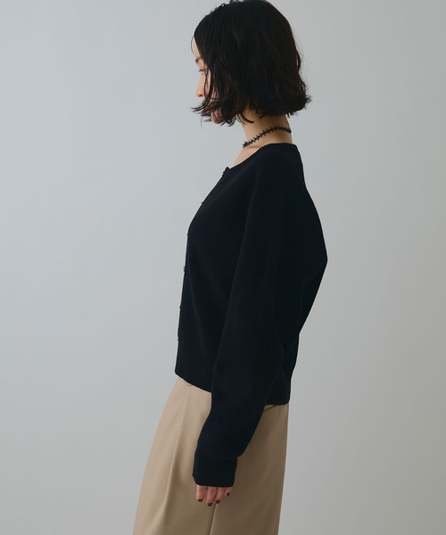 ELLEgirl（エルガール）の「トグル釦デザインカーディガン【ELLEgirl/エルガール】（カーディガン/ボレロ・レディース・レッド/杢グレー/ブラック/サックスブルー/アイボリー・FREE）」の15枚目の写真