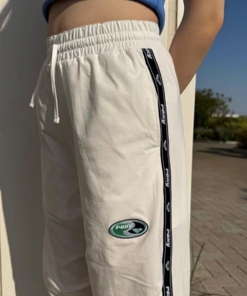 ROXY(ロキシー)の「FUN & ALIVE LONG PAN/ロキシーボトムス(その他パンツ・レディース・ホワイト/ブラック/ブルー・LARGE/MEDIUM)」の4枚目の写真