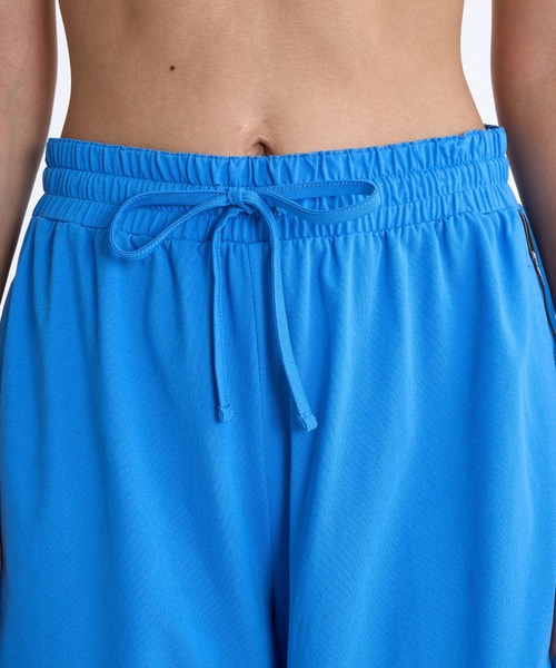 ROXY(ロキシー)の「FUN & ALIVE LONG PAN/ロキシーボトムス(その他パンツ・レディース・ホワイト/ブラック/ブルー・LARGE/MEDIUM)」の12枚目の写真