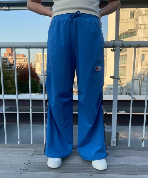 ROXY(ロキシー)の「FUN & ALIVE LONG PAN/ロキシーボトムス(その他パンツ・レディース・ホワイト/ブラック/ブルー・LARGE/MEDIUM)」の19枚目の写真