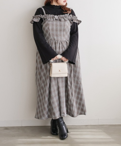 CLETTE(クレット)の「CLETTEオリジナル2WAYフリルチェック柄ワンピース(ワンピース・レディース・チャコールグレー/ベージュ/ブラウン・LL/3L/4L)」の9枚目の写真