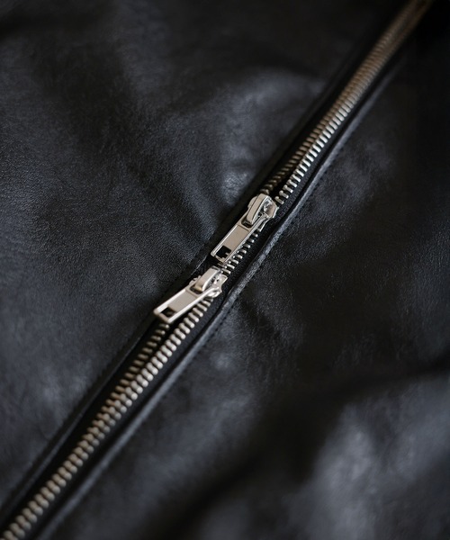 LILL（リル）の「襟ファー2way合皮ジャケット（ブルゾン・メンズ・ブラウン/ブラック・S/M/L/XL）」の12枚目の写真