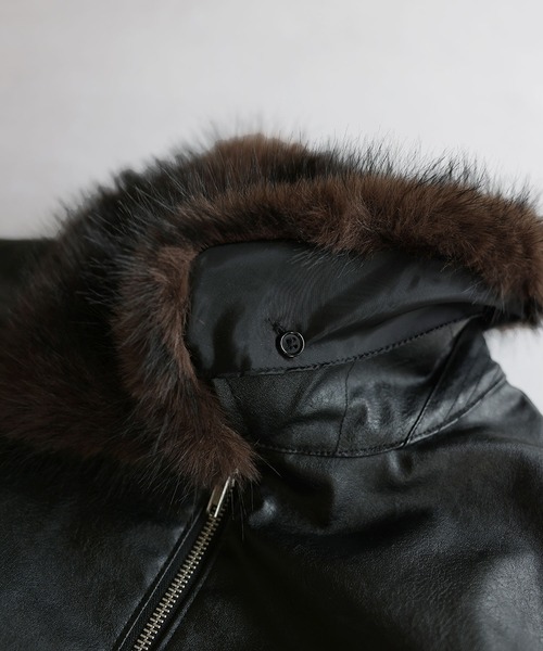 LILL（リル）の「襟ファー2way合皮ジャケット（ブルゾン・メンズ・ブラウン/ブラック・S/M/L/XL）」の13枚目の写真