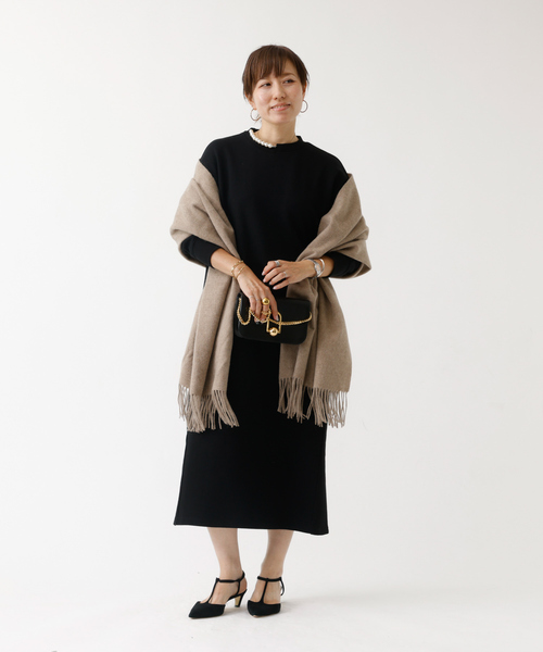 DESIGNWORKS(デザインワークス)の「パール付きスウェットワンピース(ワンピース・レディース・ブラック/ホワイト/ライトグレー・フリー)」の7枚目の写真