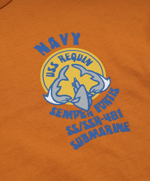 FRIZMWORKS(フリズムワークス)の「USS REQUIN L/S TEE _ INDIAN YELLOW(Tシャツ/カットソー・メンズ・その他・SMALL/MEDIUM/LARGE/X-LARGE)」の4枚目の写真