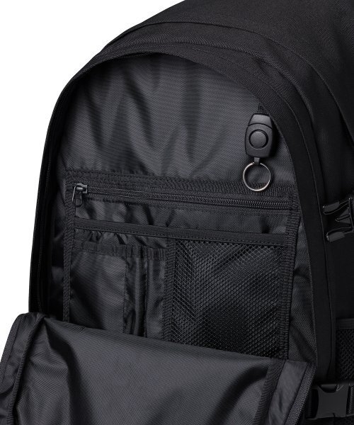 MUSINSA STANDARD（ムシンサスタンダード）の「コーデュロイストリングバックパック[ブラック]（バックパック/リュック・レディース・その他・FREE）」の9枚目の写真