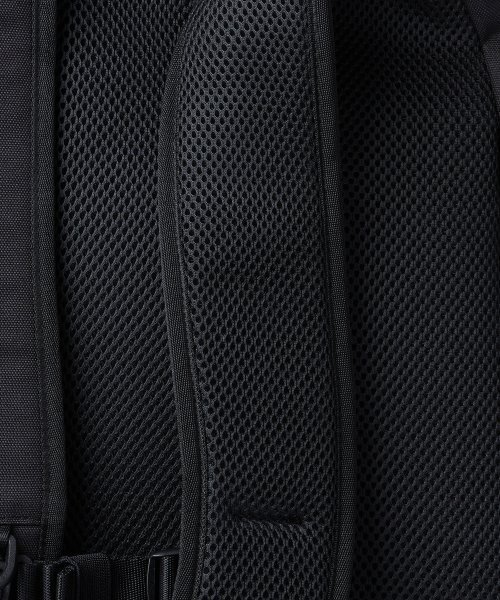 MUSINSA STANDARD（ムシンサスタンダード）の「コーデュロイストリングバックパック[ブラック]（バックパック/リュック・レディース・その他・FREE）」の19枚目の写真