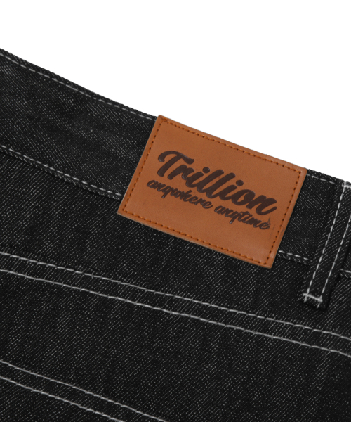 TRILLION(トリリオン)の「レインスロップサイドボタンロールアップワイドデニムパンツ【ブラック】(デニムパンツ・レディース・その他・MEDIUM/LARGE/X-LARGE)」の6枚目の写真