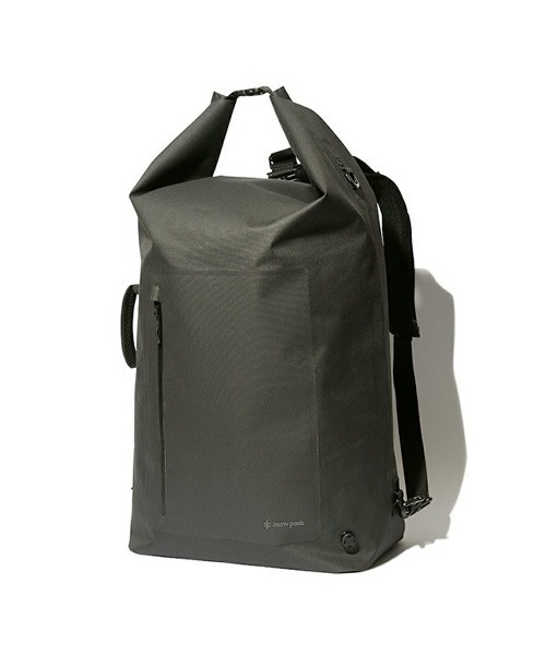 Snow Peak(スノーピーク)の「SNOW PEAK 4WAY DRY BAG L 80L / スノーピーク 4ウェイ ドライ バッグ ミディアム 80リットル / AC-21AU403(バックパック/リュック・メンズ・ブラック・FREE)」の1枚目の写真