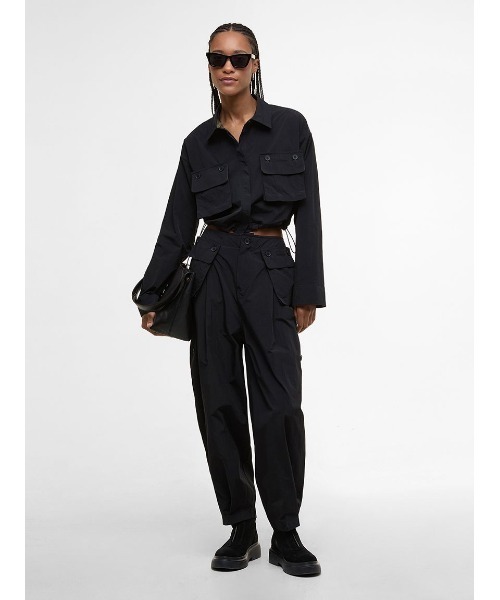 Barbour(バブアー)の「Imelda オーバーサイズフィット パンツ(レディース)(その他パンツ・レディース・ブラック・8/6)」の2枚目の写真