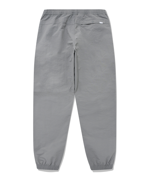 COVERNAT(カバーナット)の「ウィンドブレーカージョガーパンツグレー(スウェットパンツ・レディース・その他・MEDIUM/XX-LARGE/X-LARGE/LARGE/SMALL)」の2枚目の写真