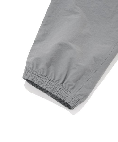 COVERNAT(カバーナット)の「ウィンドブレーカージョガーパンツグレー(スウェットパンツ・レディース・その他・MEDIUM/XX-LARGE/X-LARGE/LARGE/SMALL)」の9枚目の写真