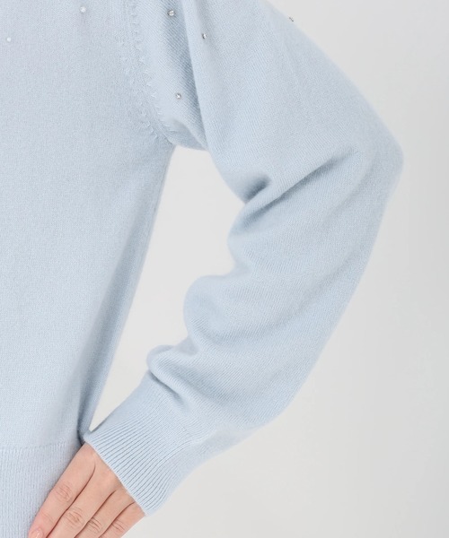 STRAWBERRY-FIELDS（ストロベリーフィールズ）の「エイミーアンゴラ_ビジュー*パール刺しゅうニット（ニット/セーター・レディース・オフホワイト/ライトブルー・2）」の8枚目の写真