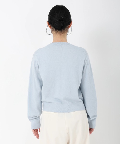 STRAWBERRY-FIELDS（ストロベリーフィールズ）の「エイミーアンゴラ_ビジュー*パール刺しゅうニット（ニット/セーター・レディース・オフホワイト/ライトブルー・2）」の4枚目の写真