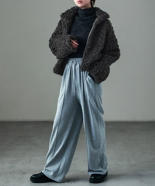 Fashion Letter(ファッションレター)の「プードルファー スタンドカラーショートコート(ステンカラーコート・レディース・ブラウン/グレイッシュベージュ/チャコール・M)」の7枚目の写真