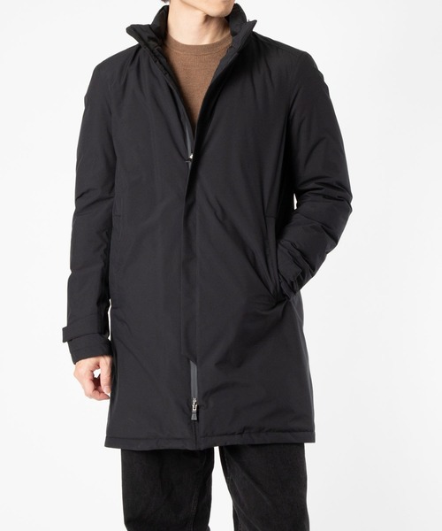 HERNO(ヘルノ)の「HERNO 2 LAYER PRO METEO DOWN Balmacaan Coat ヘルノ プロメテオ ダウン ステンカラーコート(ダウンジャケット/コート・メンズ・ブラック・50/48/46)」の4枚目の写真