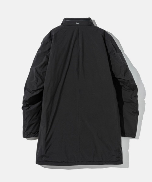 HERNO(ヘルノ)の「HERNO 2 LAYER PRO METEO DOWN Balmacaan Coat ヘルノ プロメテオ ダウン ステンカラーコート(ダウンジャケット/コート・メンズ・ブラック・50/48/46)」の9枚目の写真