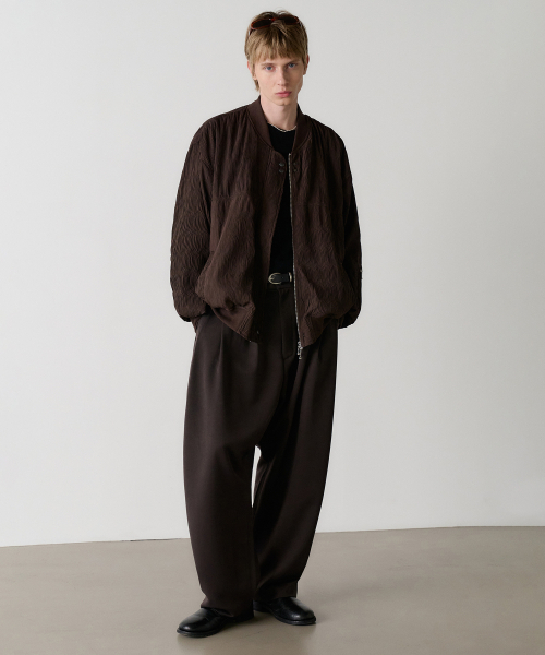 NOUN(ノウン)の「wave pleated blouson (brown)(ブルゾン・メンズ・その他・1/2)」の2枚目の写真