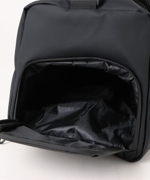 COMON+(コモンプラス)の「防水加工 シューズ収納付き 2WAYボストンバッグ(ボストンバッグ・メンズ・グレー/カーキ/ブラック・FREE)」の11枚目の写真