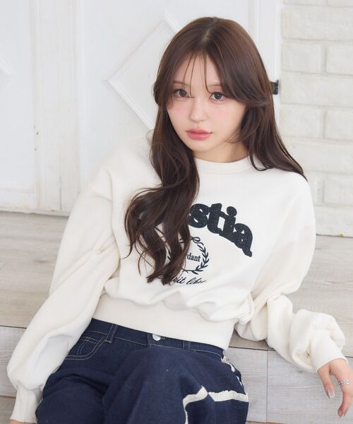 ems excite(エムズエキサイト)の「ツイードロゴトレーナー(スウェット・レディース・ブラック/ナチュラル/ブルー・FREE)」の4枚目の写真