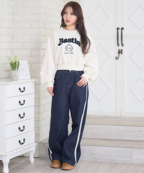 ems excite(エムズエキサイト)の「ツイードロゴトレーナー(スウェット・レディース・ブラック/ナチュラル/ブルー・FREE)」の6枚目の写真