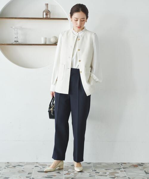 URBAN RESEARCH（アーバンリサーチ）の「『3サイズ展開』タックテーパードパンツ（その他パンツ・レディース・ネイビー/ベージュ/ブラック・36/38/40）」の17枚目の写真