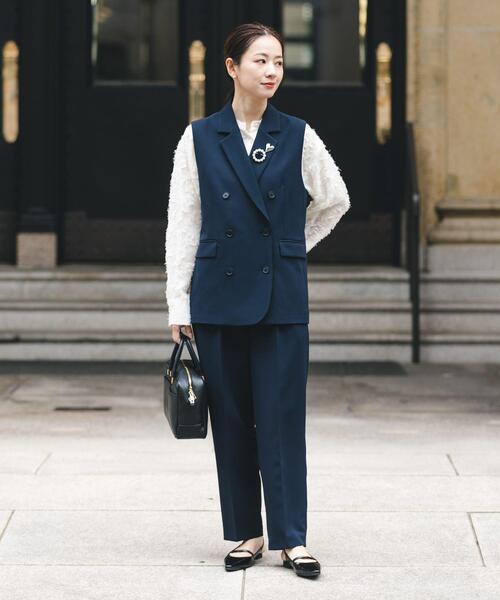 URBAN RESEARCH（アーバンリサーチ）の「『3サイズ展開』タックテーパードパンツ（その他パンツ・レディース・ネイビー/ベージュ/ブラック・36/38/40）」の18枚目の写真