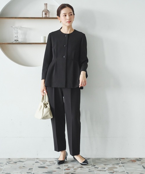 URBAN RESEARCH（アーバンリサーチ）の「タックテーパードパンツ（その他パンツ・レディース・ネイビー/ベージュ/ブラック・36/38/40）」の9枚目の写真