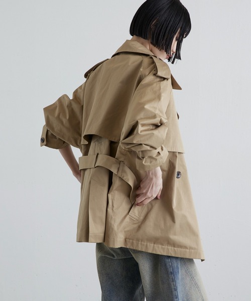 Lui's（ルイス）の「トレンチショートコート（トレンチコート・レディース・ブラック/ベージュ・FREE）」の14枚目の写真