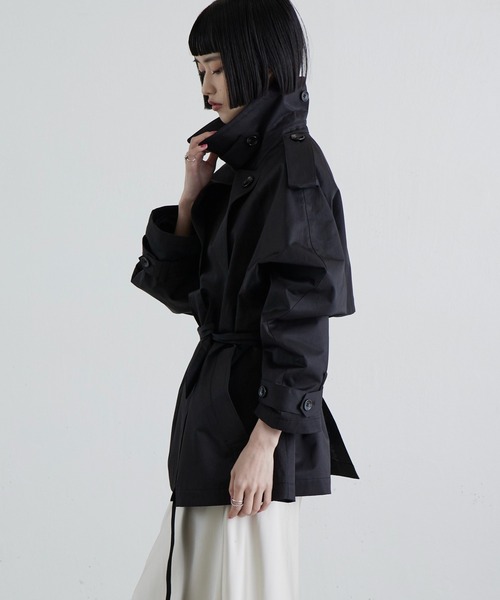 Lui's（ルイス）の「トレンチショートコート（トレンチコート・レディース・ブラック/ベージュ・FREE）」の6枚目の写真