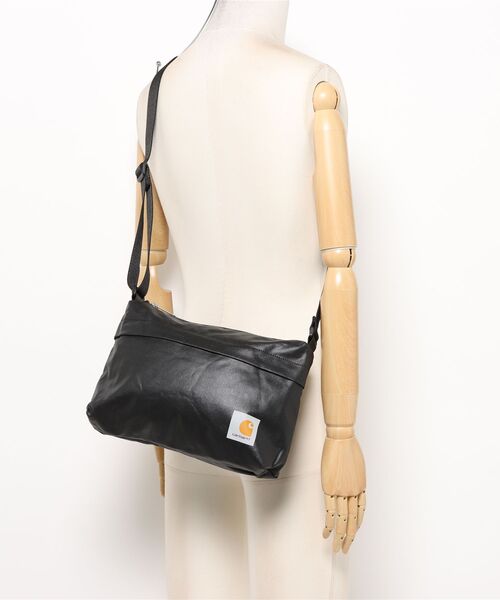 Carhartt(カーハート)の「Carhartt WIP/カーハート ダブリューアイピー ショルダーバック DEAN SHOULDER BAG I035356(ショルダーバッグ・メンズ・ブラック・FREE)」の6枚目の写真
