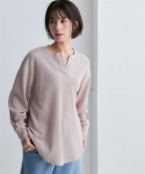 nissen（ニッセン）の「ワッフル素材ヘンリーネックゆるシルエットプルオーバー（UVカット）＜大きいサイズ有＞（Tシャツ/カットソー・レディース・ベージュ/オートミール/セージグリーン/ブラック/チャコールグレー・LL/L/M/S/3L）」の18枚目の写真