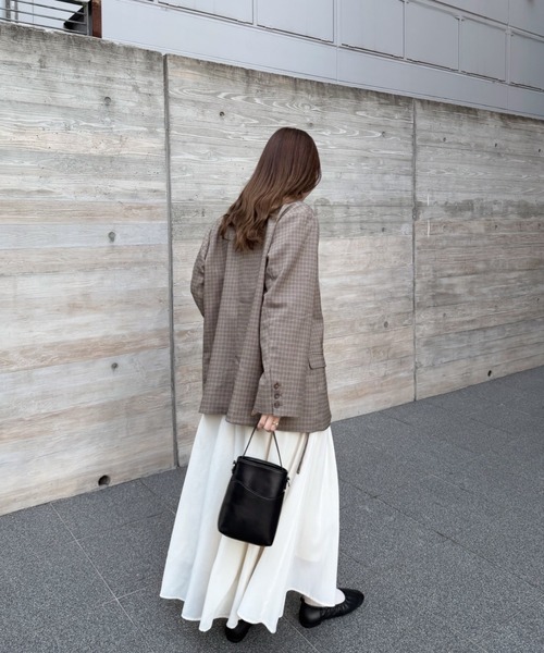 OLUN(オルン)の「nuance shoulder bag/ニュアンスショルダーバッグ(ショルダーバッグ・レディース・ブラック/ベージュ/キャメル・FREE)」の20枚目の写真