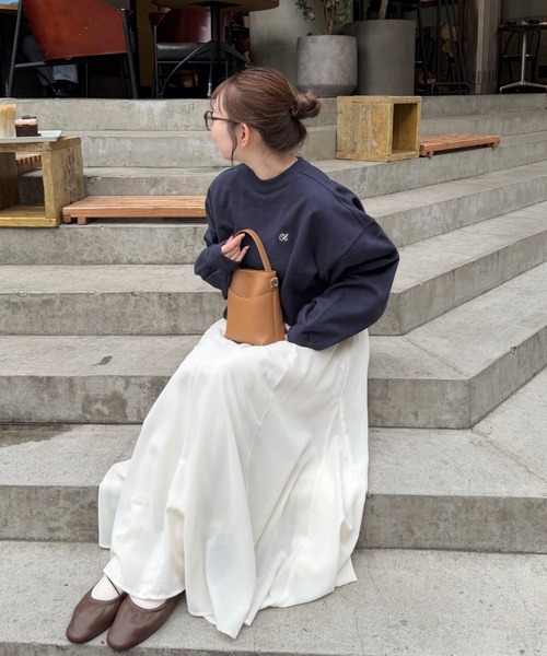 OLUN（オルン）の「nuance shoulder bag/ニュアンスショルダーバッグ（ショルダーバッグ・レディース・ブラック/ベージュ/キャメル・FREE）」の14枚目の写真