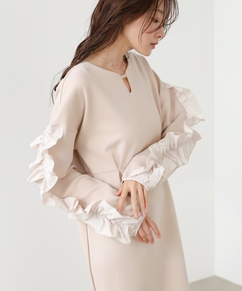 Bab(バブ)の「【選べるサイズ展開】フリルスリーブポンチワンピース(ワンピース・レディース・ブラック/ベージュ・S/M)」の8枚目の写真