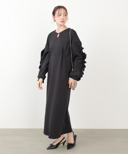 Bab(バブ)の「【選べるサイズ展開】フリルスリーブポンチワンピース(ワンピース・レディース・ブラック/ベージュ・S/M)」の15枚目の写真