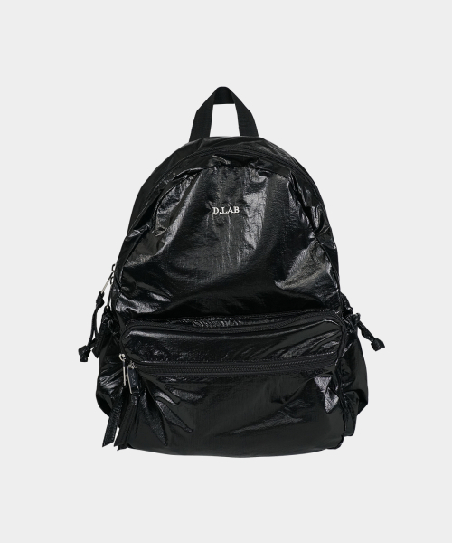 D.LAB(ディラップ)の「ポールグロッシーバックパック - ブラック + オリングキリングプレゼント(バックパック/リュック・レディース・その他・FREE)」の4枚目の写真