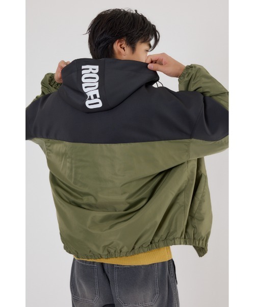 RODEO CROWNS WIDE BOWL(ロデオクラウンズワイドボウル)の「バイカラーフーデッドブルゾン(ブルゾン・メンズ・ブラック/カーキ/ダークオレンジ・MEDIUM/LARGE)」の22枚目の写真